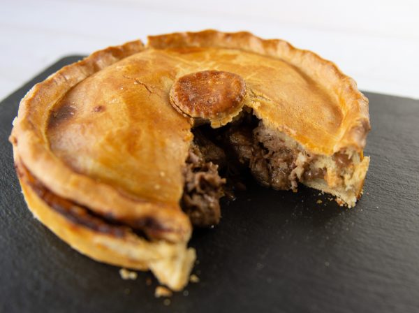 Croots Homemade Steak & Stilton Pie - Large