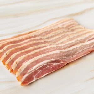 Dry Cured Smoked Streaky Bacon 220g
